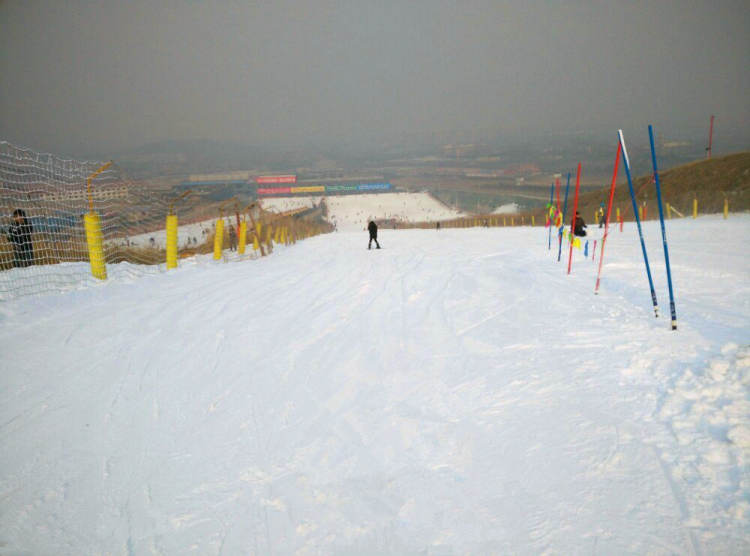 金辉健身滑雪乐园