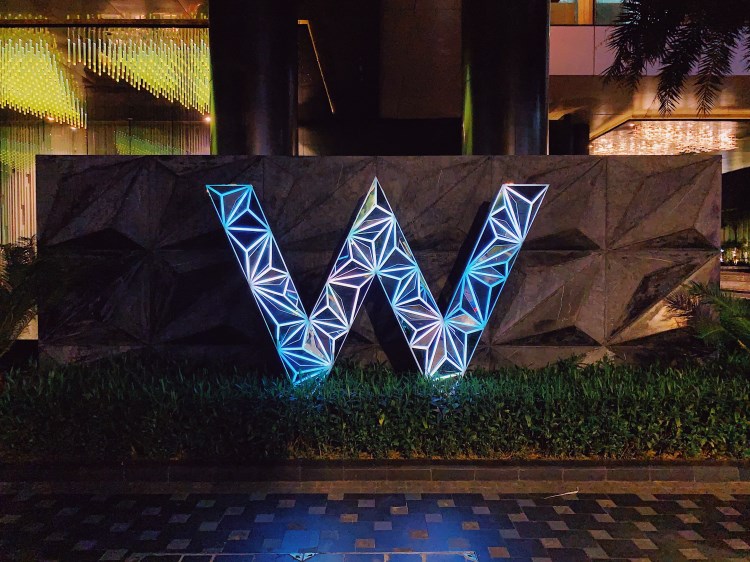 广州W经典KTV夜总会