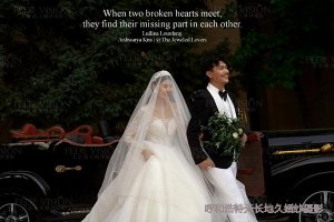 婚纱是婚庆公司提供吗 先拍婚纱照还是先找婚庆
