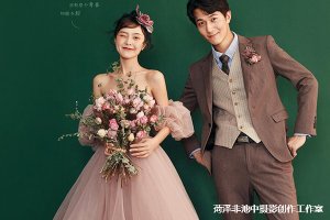 婚纱照拍什么风格比较好看 情侣照今年最流行的风格