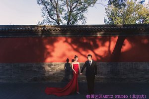 婚纱照可以只拍一套衣服吗 拍婚纱照一套衣服一个妆吗