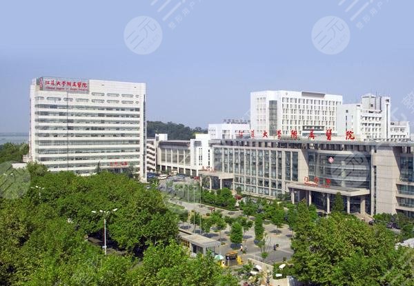 江苏大学附属宜兴医院医学美容科