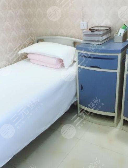 北京百*丽医疗美容电话