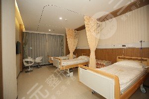 北京新生医疗美容医院怎么样？3位靠谱医生介绍|隆鼻手术果参考