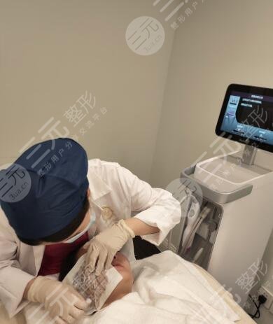 热玛吉操作中