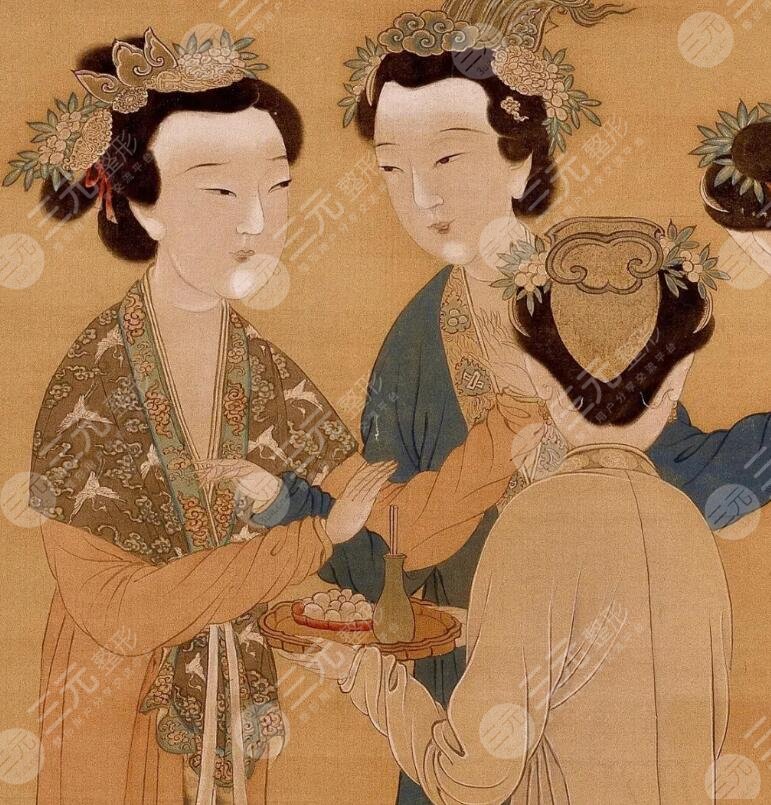 肩部的审美趋势