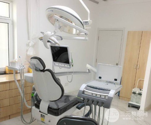 新郑王国和口腔牙齿矫正