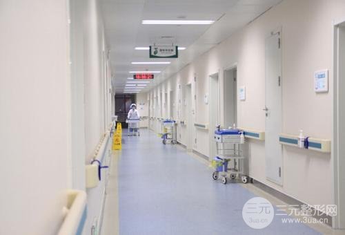 武汉协和医院整形科走廊