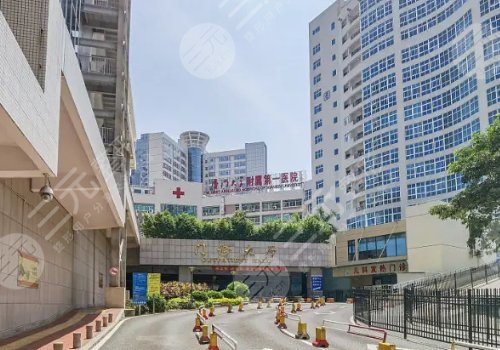 厦门假体丰胸整形医院哪家好?