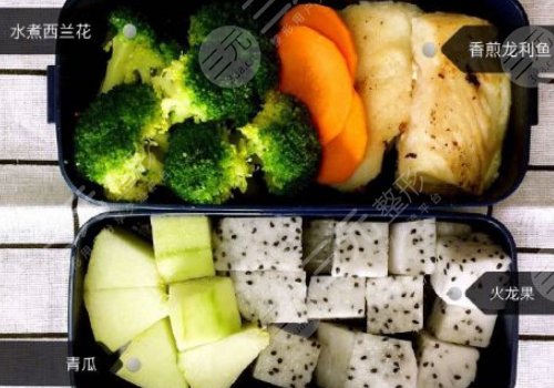 减肥食谱一周瘦10斤菜谱图片