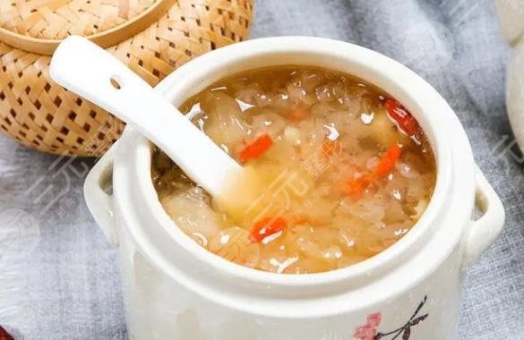 银耳汤怎么做才能补胶原蛋白