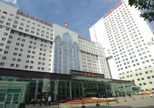 新疆维吾尔自治区人民医院.jpg